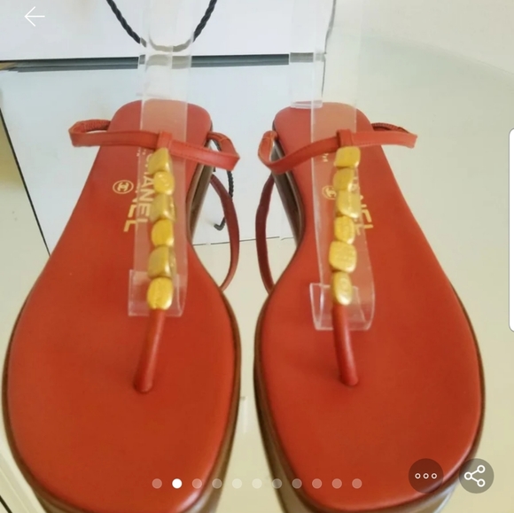 Chanel Red Brick Leather Thong Sandals 37 - Picture 2 of 8